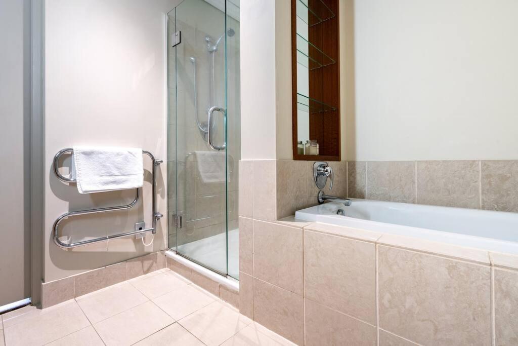 Luxury Waterfront Nest Above Viaduct Harbour Apartment Auckland Ngoại thất bức ảnh